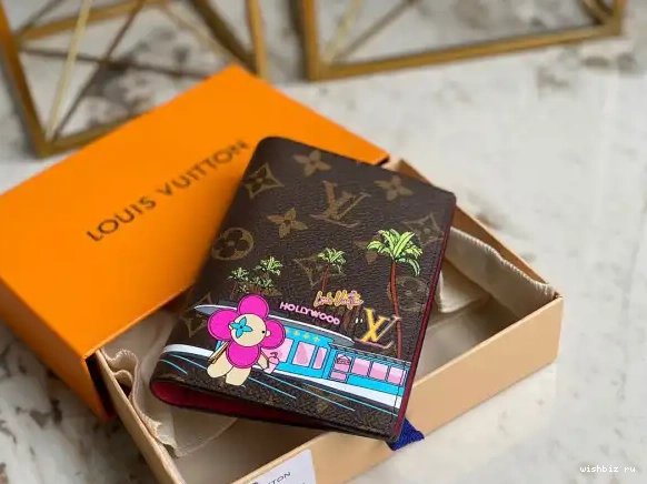 WIS PASSPORT LOUIS COVER VUITTON 0423